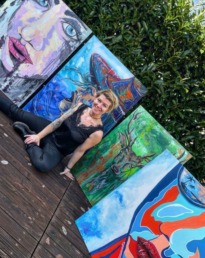 5ec64767-e36f-43fe-beca-26c09e79ad66-1