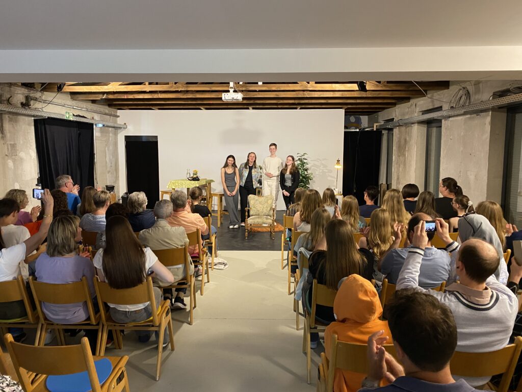 QJ_Risse_02_IMG_2488